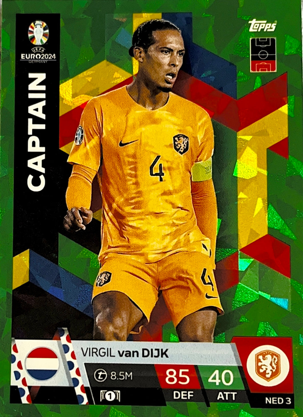 Topps Match Attax Euro 2024 - NED 003 - Virgil Van Dijk - Captain - Green Parallel