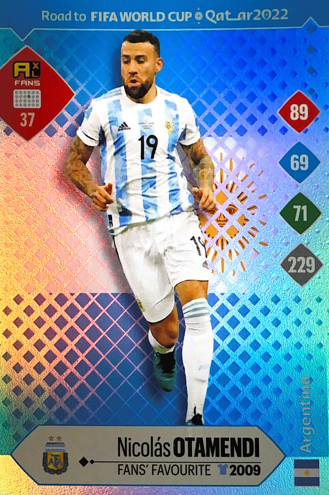 Panini Adrenalyn XL Road To Qatar 2022 - 037 - Nicolas Otamendi  - Fans Favourite